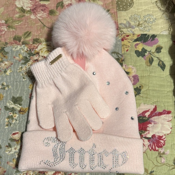 Juicy Couture Other - Juicy Couture Light Pink Kids Hat and Glove Set